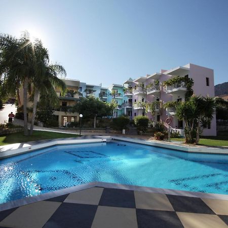 Bellos Hotel Apartments Hersonissos  Exteriör bild