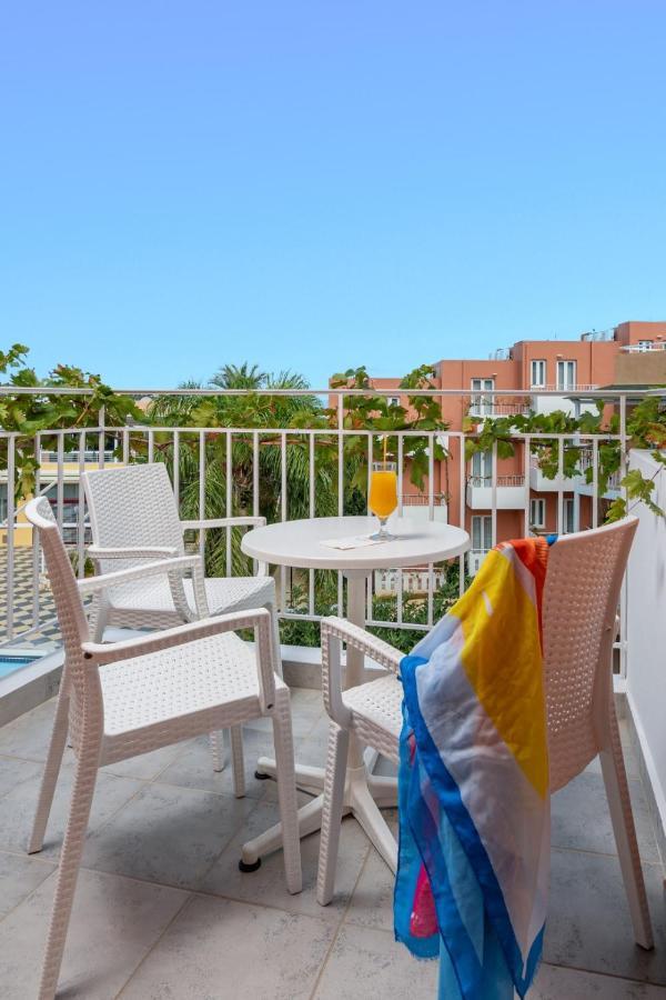 Bellos Hotel Apartments Hersonissos  Exteriör bild