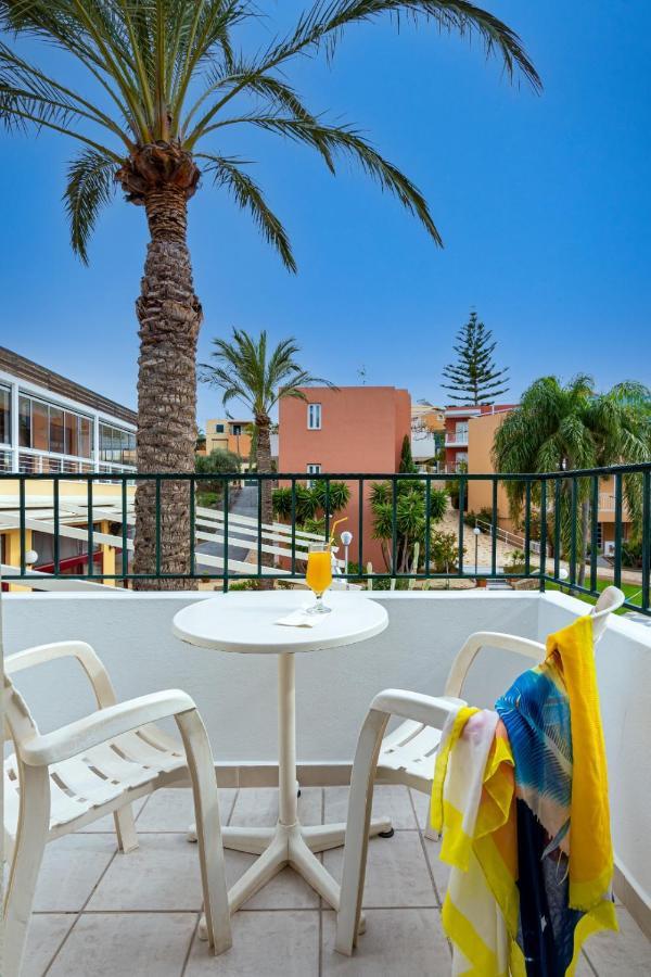 Bellos Hotel Apartments Hersonissos  Exteriör bild