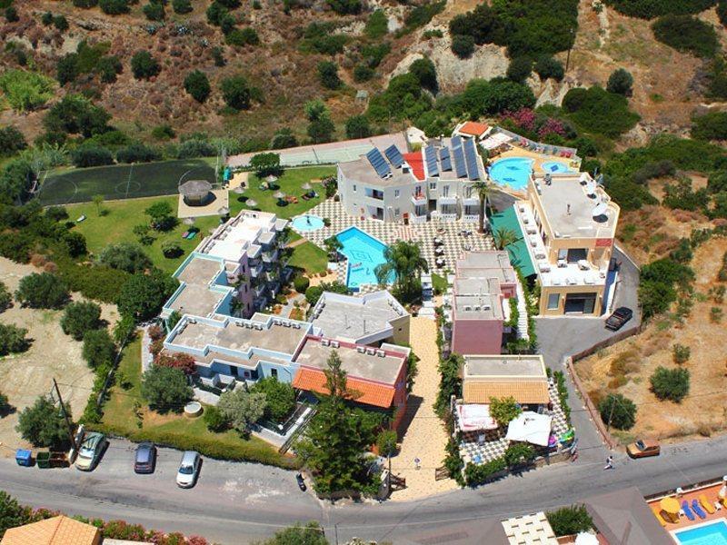 Bellos Hotel Apartments Hersonissos  Exteriör bild